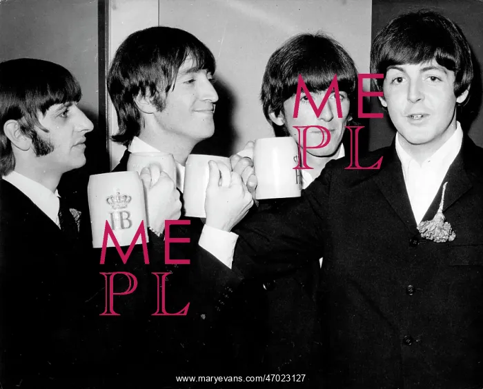: The Beatles with mugs held upside down : The Beatles with mugs held upside down