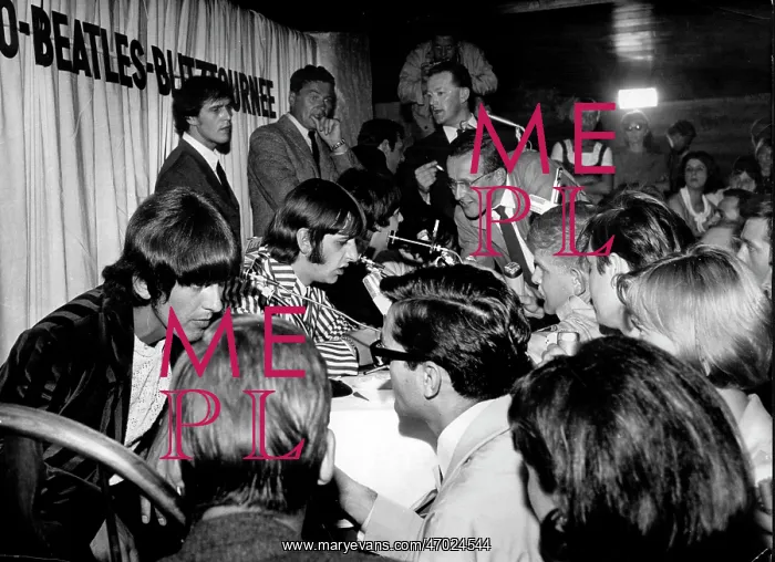 : The Beatles in press conference, Munich, Germany : The Beatles in press conference, Munich, Germany