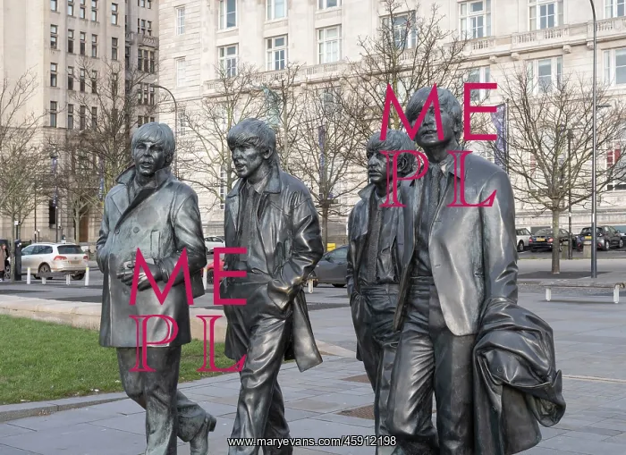 : Beatles statue, Liverpool, England : Beatles statue, Liverpool, England
