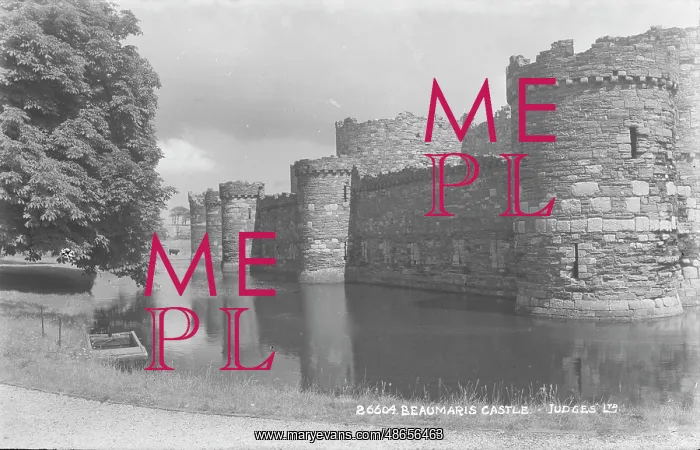 : Beaumaris Castle : Beaumaris Castle