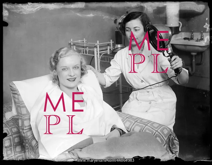 : BEAUTY TREATMENT, 1932 : BEAUTY TREATMENT, 1932