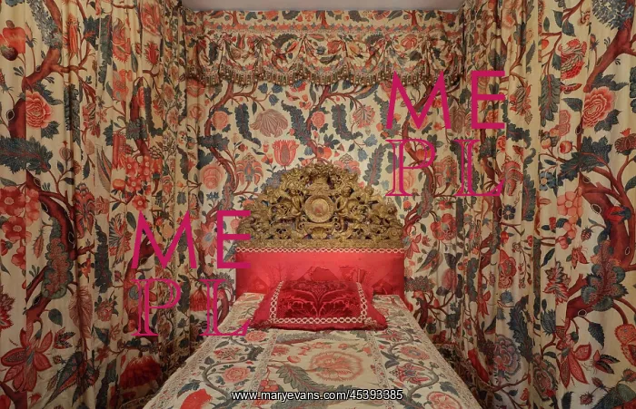 : Bed of Adrien de Noailles, Chateau de Maintenon : Bed of Adrien de Noailles, Chateau de Maintenon