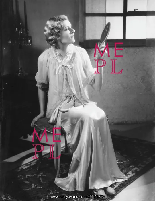 : BED JACKET 1930S : BED JACKET 1930S