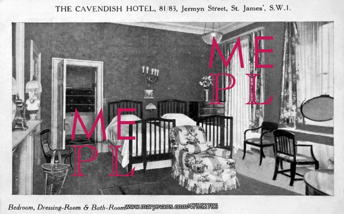 : Bedroom of the Cavendish Hotel : Bedroom of the Cavendish Hotel