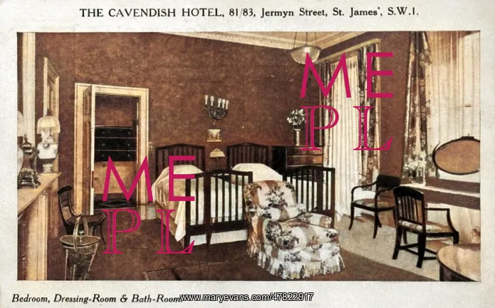 : Bedroom of the Cavendish Hotel : Bedroom of the Cavendish Hotel
