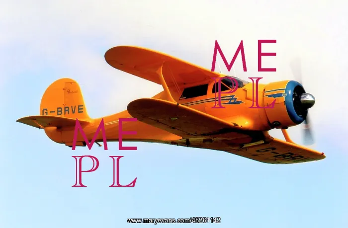 : Beech 17 Staggerwing G-BRVE : Beech 17 Staggerwing G-BRVE