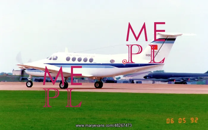 : Beech 200 Super King Air 10013 : Beech 200 Super King Air 10013