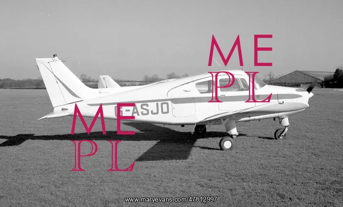 : Beech 23 Musketeer G-ASJO : Beech 23 Musketeer G-ASJO