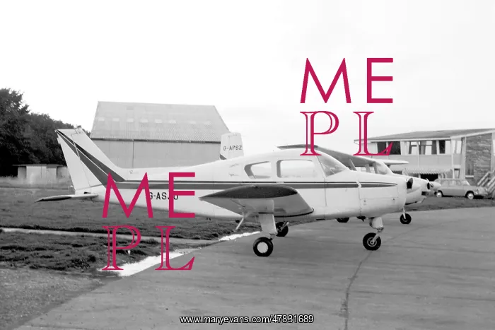 : Beech 23 Musketeer G-ASJO : Beech 23 Musketeer G-ASJO