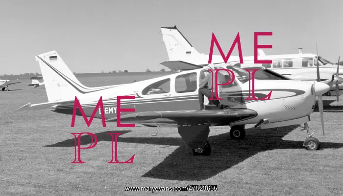 : Beech 35 Debonair D-EMYK : Beech 35 Debonair D-EMYK