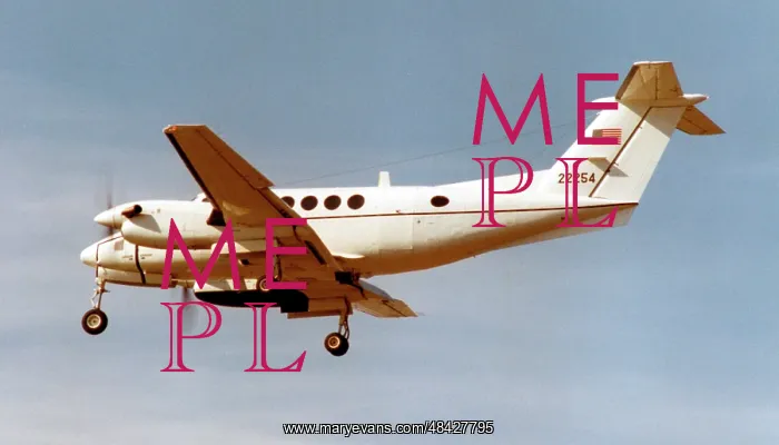 : Beech C-12A Huron 73-22254 : Beech C-12A Huron 73-22254