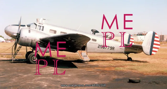 : Beech C-45G Expeditor N9562Z : Beech C-45G Expeditor N9562Z
