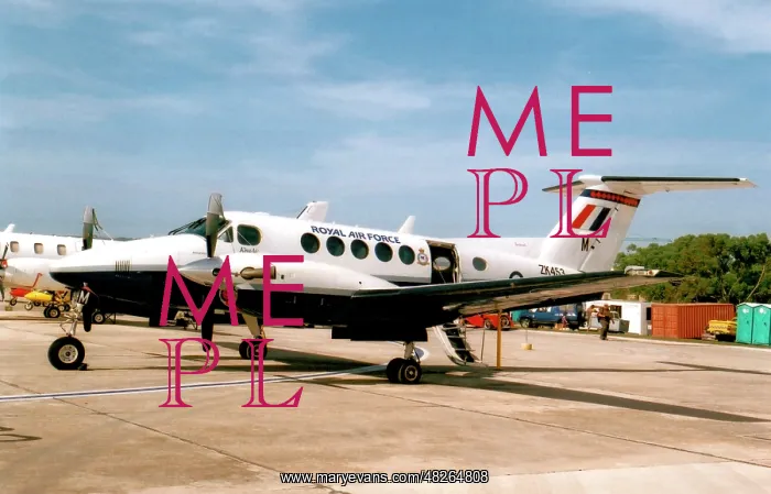 : Beech King Air B200 ZK453 - M : Beech King Air B200 ZK453 - M