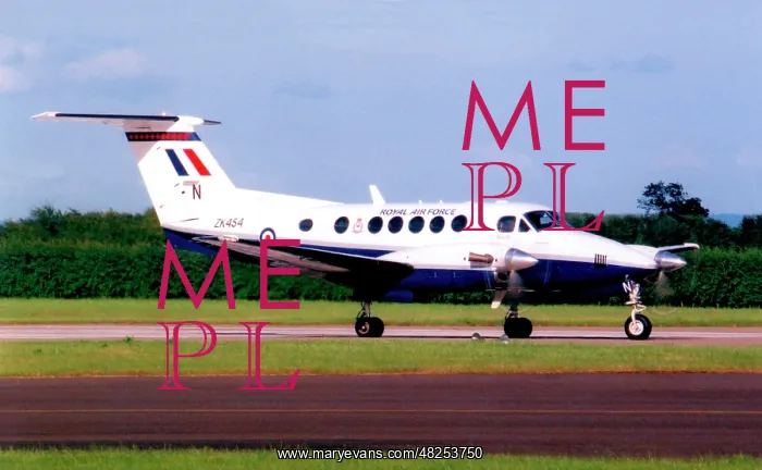 : Beech King Air B200 ZK454 - N : Beech King Air B200 ZK454 - N