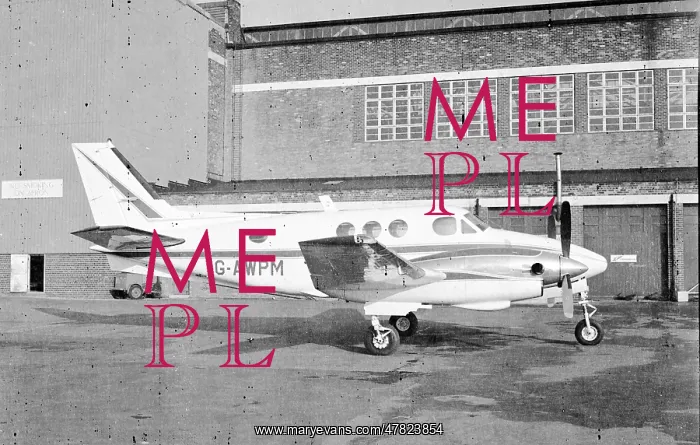 : Beech King Air G-AWPM : Beech King Air G-AWPM