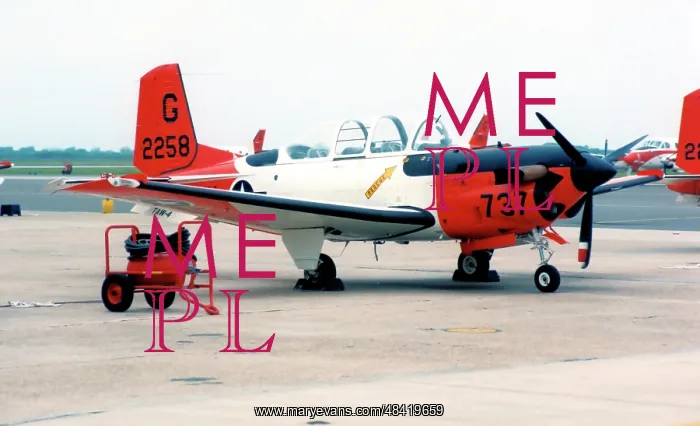: Beechcraft T-34C Mentor 162258 : Beechcraft T-34C Mentor 162258