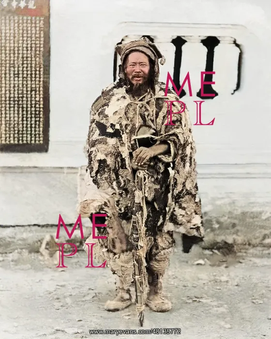 : Beggar in ragged clothes, China : Beggar in ragged clothes, China
