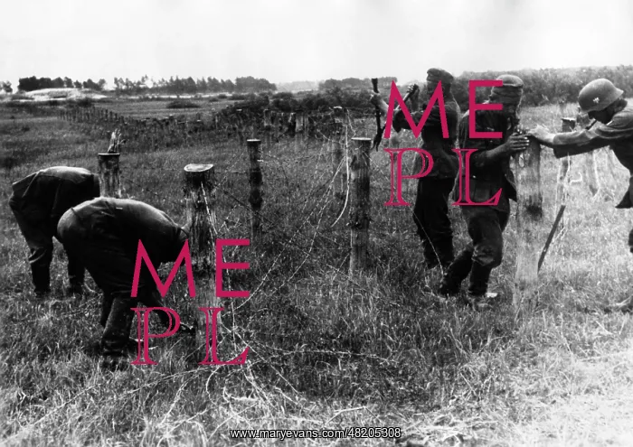 : Beginning of the assault in Russia, 22 June 1941 : Beginning of the assault in Russia, 22 June 1941