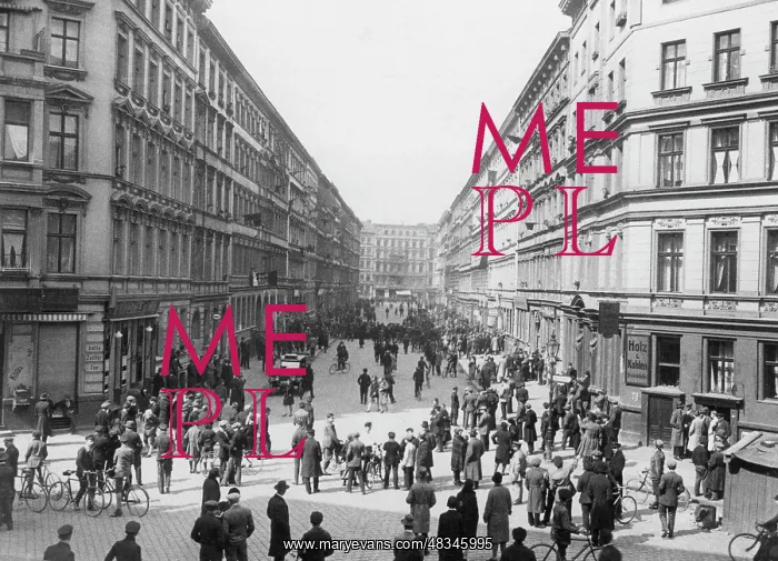 : Beginning of a KPD protest march in Wedding, 1929 : Beginning of a KPD protest march in Wedding, 1929