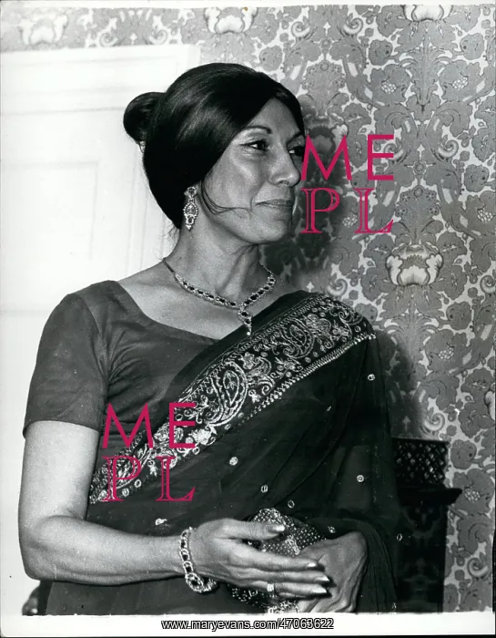 : Begum Nurhat Butto : Begum Nurhat Butto