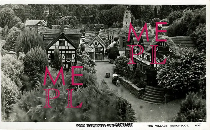  : Bekonscot Model The Village, Beaconsfield, Buckinghamshire