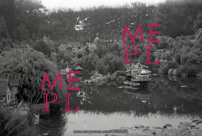  : Bekonscot Model Village, Beaconsfield, Bucks