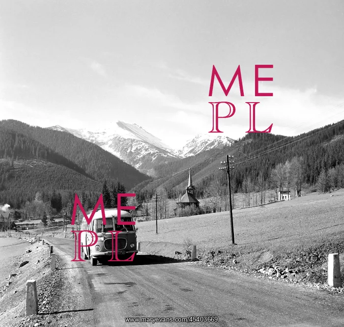 : Belanske Tatry - bus - road - highway : Belanske Tatry - bus - road - highway