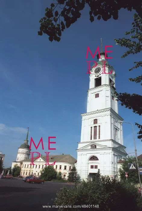 : The belfry of the Sarov monastery in Arzamas'16. 1990 : The belfry of the Sarov monastery in Arzamas'16. 1990