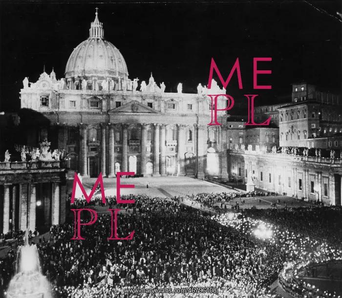 : Believers on St. Peter's Square : Believers on St. Peter's Square