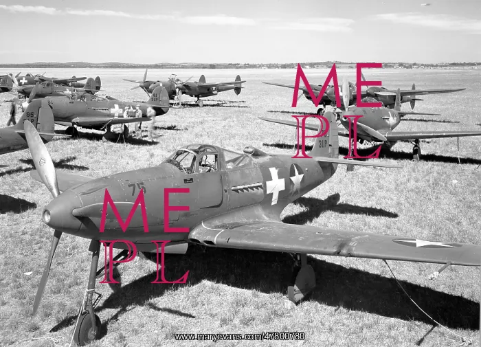 : Bell P-39D Airacobras and Lockheed P-38E Lightnings : Bell P-39D Airacobras and Lockheed P-38E Lightnings