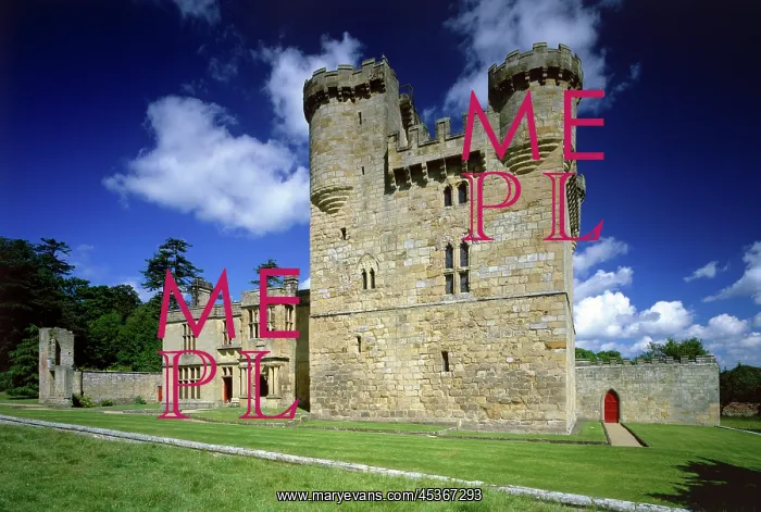 : Belsay Castle : Belsay Castle