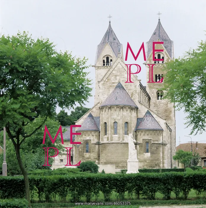 : Benedictine monastery L?b?ny : Benedictine monastery L?b?ny