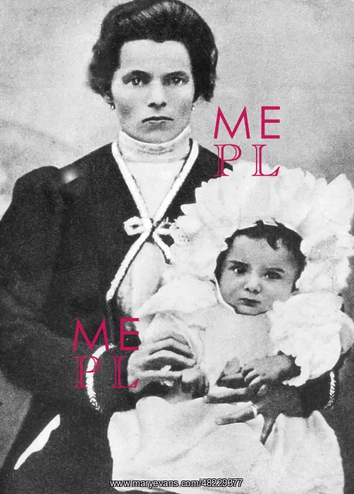 : Benito Mussolini as a child with his mother : Benito Mussolini as a child with his mother
