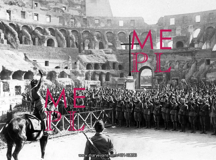 : Benito Mussolini in Rome, 1929 : Benito Mussolini in Rome, 1929
