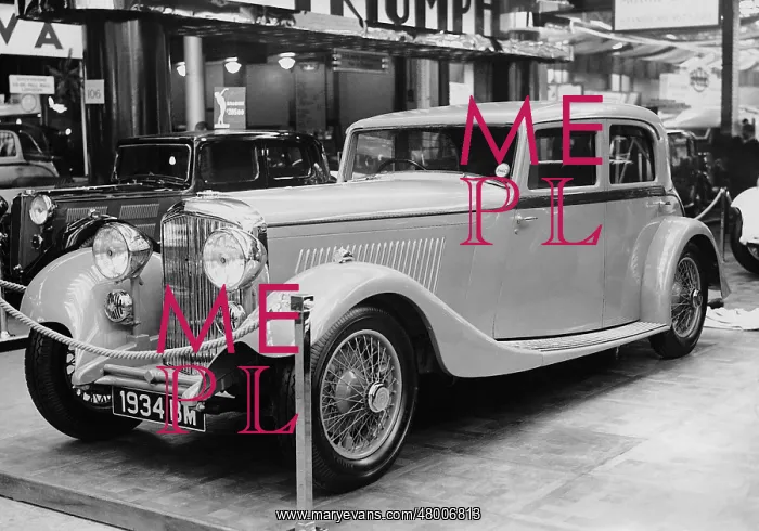 : Bentley at a motor show, 1933 : Bentley at a motor show, 1933