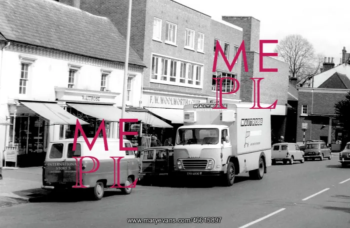  : Berkhamsted, High Street c1965
