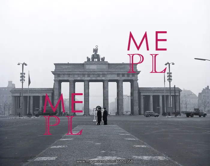 : Berlin. Brandenburg Gate looking towards the West symbol of German division : Berlin. Brandenburg Gate looking towards the West symbol of German division