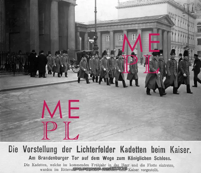 : Berlin cadets at the Emperor, 1910 : Berlin cadets at the Emperor, 1910