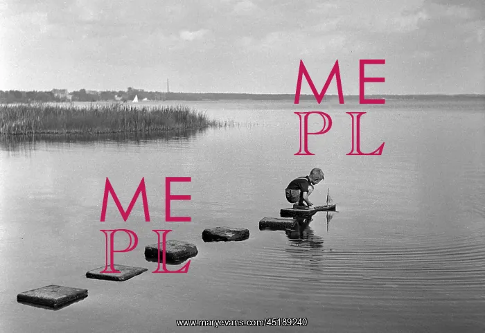 : Berlin - child at lake : Berlin - child at lake