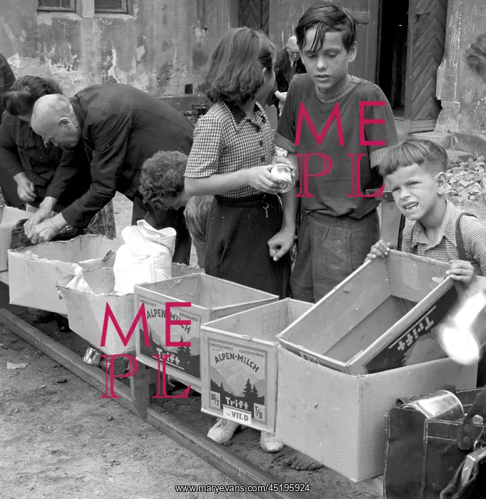 : Berlin - food aid 1953 : Berlin - food aid 1953