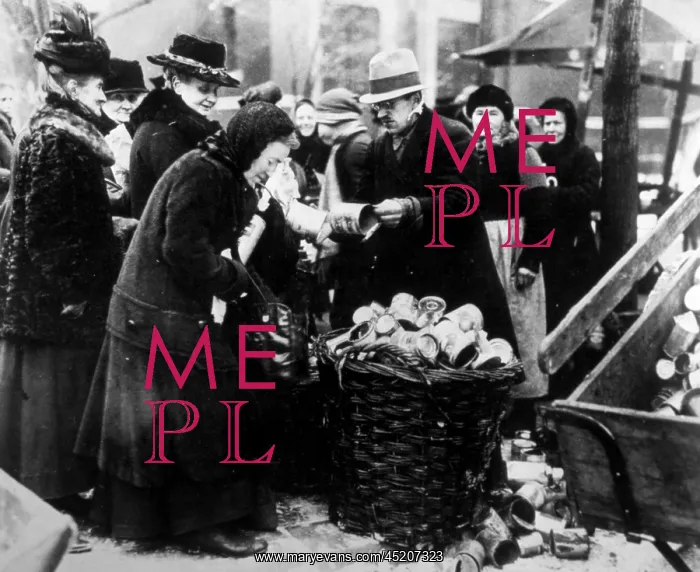 : Berlin, Germany, the selling of tin cans ? : Berlin, Germany, the selling of tin cans ?