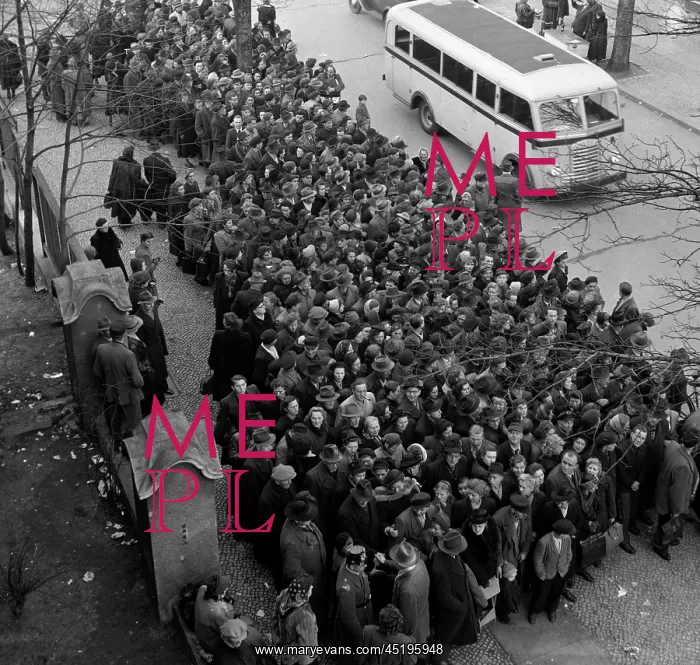 : Berlin - influx of refugees 1952 : Berlin - influx of refugees 1952