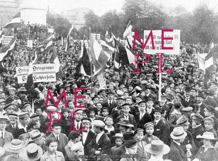 : Berlin protests against the return of Alsace-Lorraine : Berlin protests against the return of Alsace-Lorraine