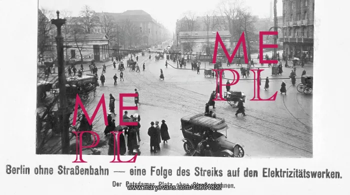 : Berlin during the strike of the electric company, 1919 : Berlin during the strike of the electric company, 1919