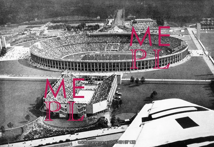 : Berlin's Olympic Stadium during the Olympic Games, 1936 : Berlin's Olympic Stadium during the Olympic Games, 1936