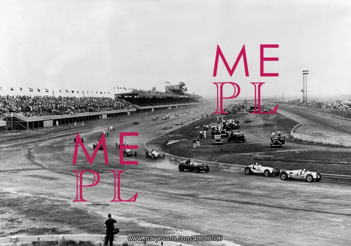 : Bernd Rosemeyer at the race for the Vanderbilt Cup 1937 : Bernd Rosemeyer at the race for the Vanderbilt Cup 1937
