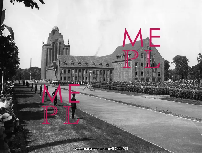 : The Bernhard Rust Teacher Training College in Braunschweig : The Bernhard Rust Teacher Training College in Braunschweig