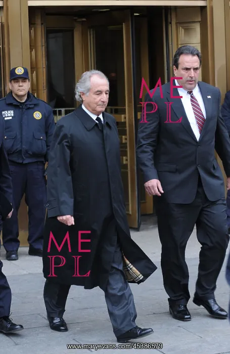 : Bernie Madoff : Bernie Madoff