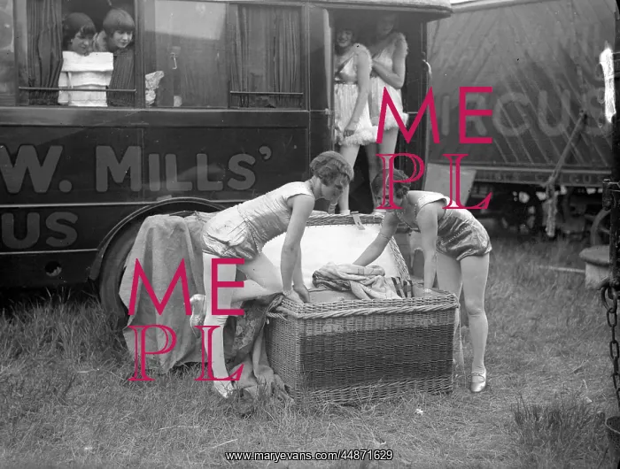 : Bertram Mills Girls : Bertram Mills Girls
