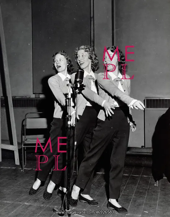 : The Beverley Sisters Rehearse for Harmony Lane : The Beverley Sisters Rehearse for Harmony Lane